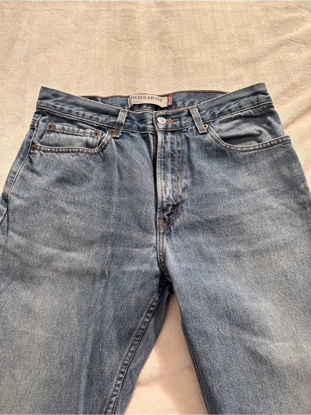 Vintage Levi’s 505 Straight Leg Jeans 32 x 36 Medium Wash Red Tab Classic